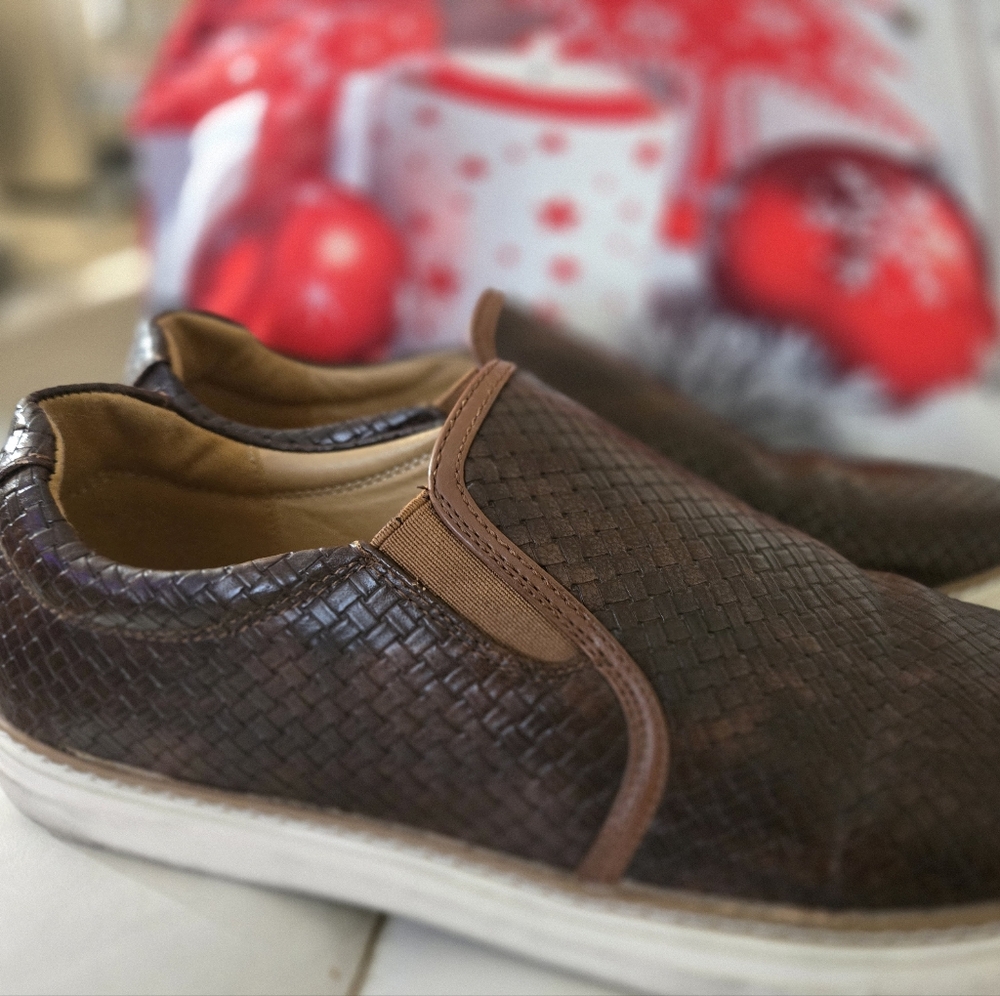 Joseph Abboud 9.5 Leather Slip Ons